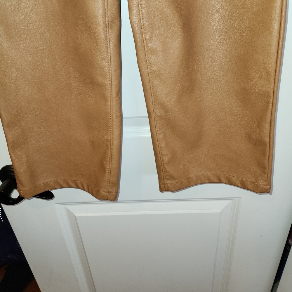 Blank NYC The Baxter Tan Vegan Leather Pants Straight Leg Size 29 High Rise Zip - Picture 5 of 14